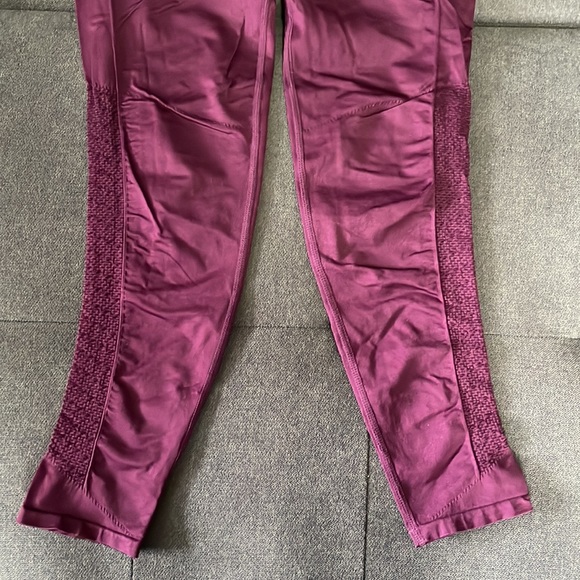 Fabletics Leggings - Picture 3 of 4